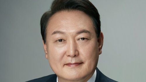 Presiden Korea Selatan Selamat dari Pemakzulan dengan Dukungan Partai Berkuasa

Presiden Korea Selatan Berhasil Menjaga Kursi Kepemimpinannya dengan Dukungan Partai Berkuasa