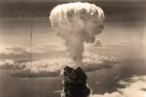 “Peringatan dari Penyintas Bom Atom Nagasaki: Senjata Nuklir Adalah Ancaman yang Harus Dihentikan!”