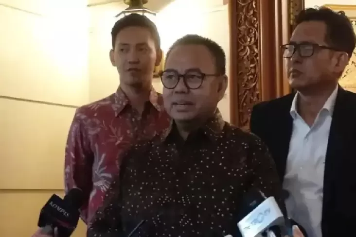 "Kontroversi Pemilihan Agung Laksono Sebagai Ketua PMI, Sudirman Said Mengaku Tak Terlibat"