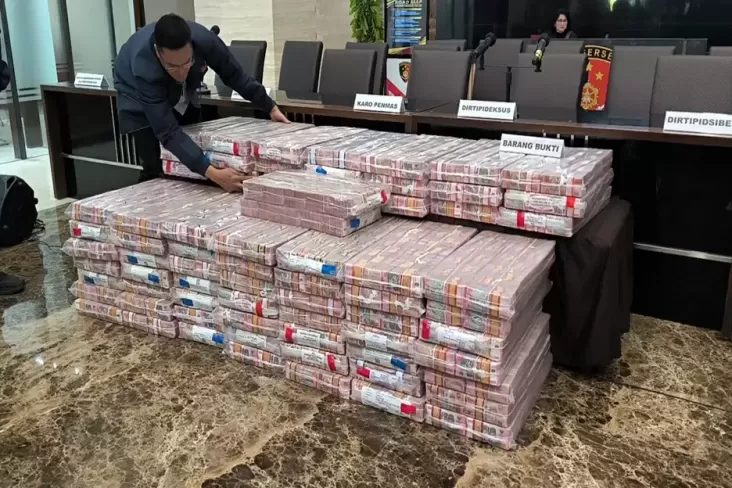 agi

Uang Rp103,2 Miliar Diamankan dalam Kasus TPPU Terkait Judolagi, Masyarakat Terkejut!