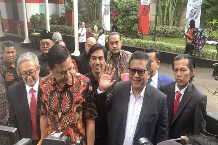 Hasto Muncul di KPK, Ajukan Permohonan Penundaan Pemeriksaan