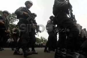“Kontroversi Penempatan Anggota Polri di Jabatan Sipil, Melanggar Amanat UU dan Reformasi?”