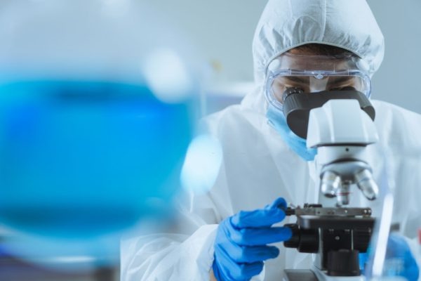 Fenomena Unik: Babi Muncul dari Tubuh Seorang Wanita, Dokter Terperanjat!