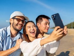 4 HP Murah dengan Kamera Selfie Jernih Terbaik 2025 untuk Pelajar dan Mahasiswa