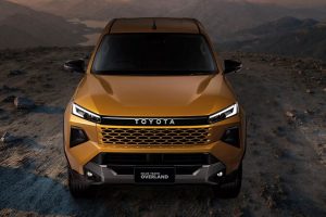 Toyota Hilux Generasi Baru Tampil Keren, Hadirkan Varian Elektrik