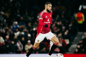 Kunci Adaptasi di MU! Mazraoui Bicara Persahabatan dengan De Ligt