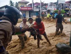 Jalan Utama Putus di Sumatera Barat, Sumatra Utara, dan Aceh