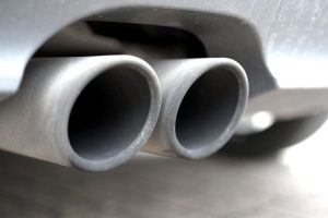 5 Penyebab Air Mengalir dari Knalpot Mobil, Kenali Tanda Kerusakan atau Normal!