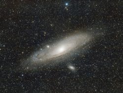 Misteri Bintang yang Tak Pernah Mati
