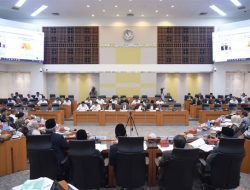 Informasi Terbaru Bansos Desember 2025: Pendaftaran Dibuka, Penurunan Desil, dan Kuota BLT Kesra