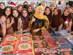 Gubernur Jatim Khofifah Resmikan Revitalisasi 38 Sekolah di Malang Raya