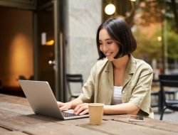50 Kata-Kata Motivasi Kerja Usai Libur Panjang untuk Produktif Lagi