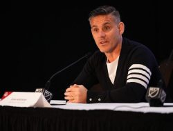 Tantangan John Herdman di Timnas Indonesia: Filosofi, Tekanan Asia, dan Mimpi Piala Dunia 2030