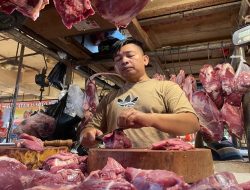 Kuota impor daging sapi dipangkas, harga melonjak