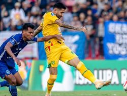Bruno Paraiba Menggila! Persebaya Surabaya Hancurkan PSIM Yogyakarta 3-0 di Sultan Agung