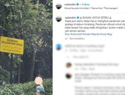 Ibu-ibu Berani Keluar Mobil di Taman Safari, Aksi di Kandang Jerapah Jadi Sorotan