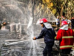Sumur Bor Meledak, Gas Bisa Dibakar Hebohkan Media Sosial Bantan Timur