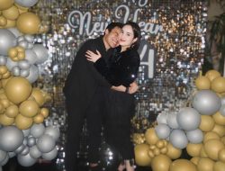 Perut Besar Chelsea Islan Terlihat, Anak Pertama Rob Clinton Siap Lahir Tahun Ini