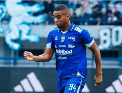 Anak Kesayangan Pelatih Persib: Catatan Barros yang Jadi Sorotan Bobotoh