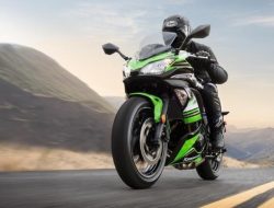 Motor Sport Menengah Bertenaga! Review Kawasaki Ninja 650 2026