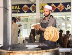 Pakistan tenang hadapi krisis Iran lewat energi surya