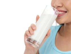 10 ide hadiah istimewa untuk ibu baru, jangan lupa perhatikan dia