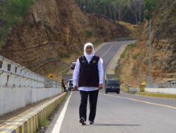 Akses Wisata dan Ekonomi Malang Selatan Kian Luas, Wagub Emil Percepat Pelebaran Jalan